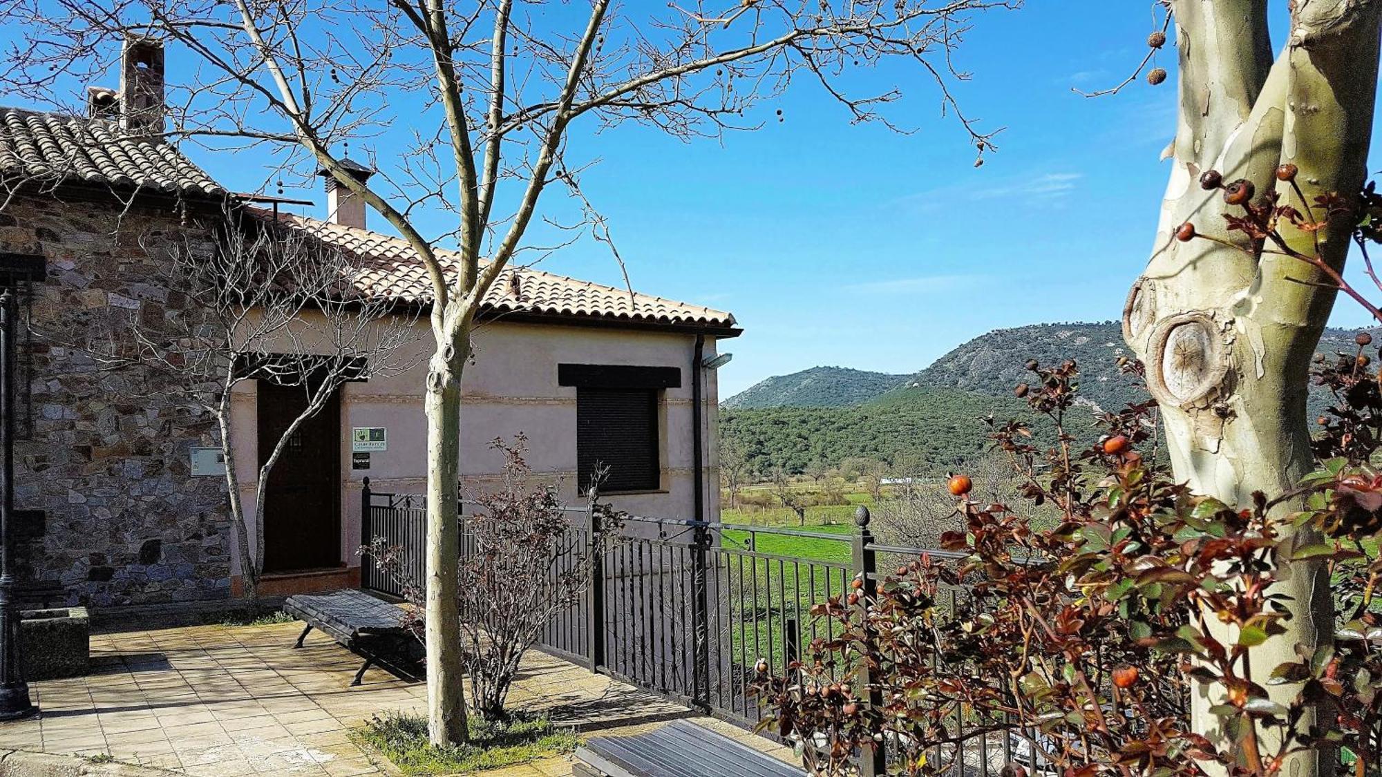 Casa Con Piscina En Parque Nacional De Cabaneros Navas de Estena Exterior photo